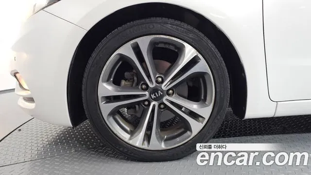 Kia K3 2014 thumb 5