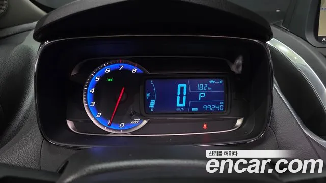 ChevroletGMDaewoo Tracker 2016 thumb 8