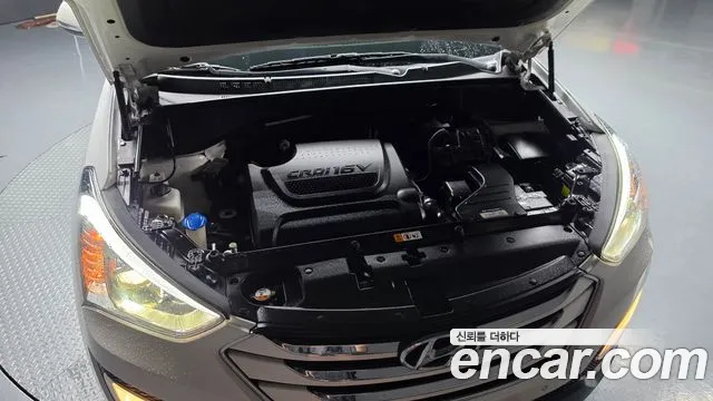 Hyundai Santa Fe 2015 thumb 5