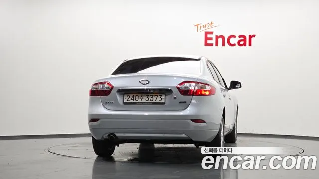 Renault-KoreaSamsung Fluence 2019 thumb 4