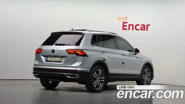 Volkswagen Tiguan 2022 thumb 2