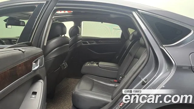 Hyundai Genesis 2015 thumb 12
