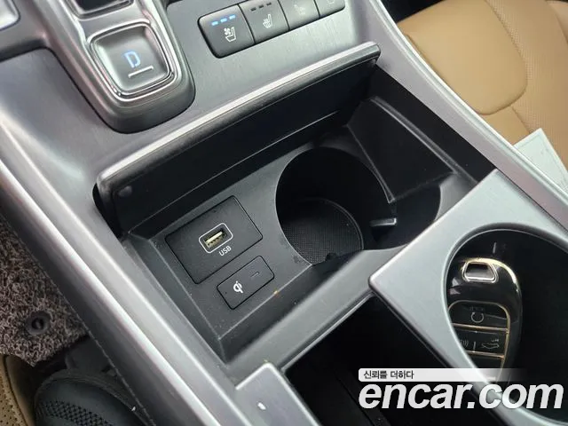 Hyundai Santa Fe 2023 thumb 12