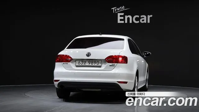 Volkswagen Jetta 2014 thumb 4