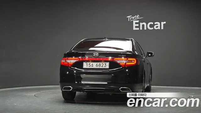 Hyundai Grandeur 2015 thumb 4