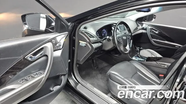 Hyundai Grandeur 2015 thumb 12