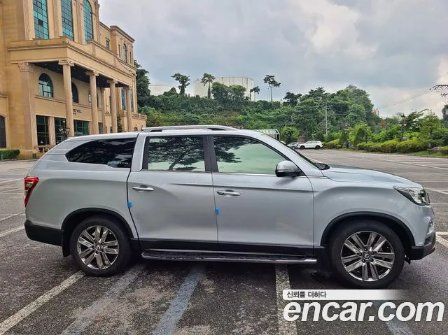 KG_Mobility_Ssangyong Rexton 2020 thumb 3