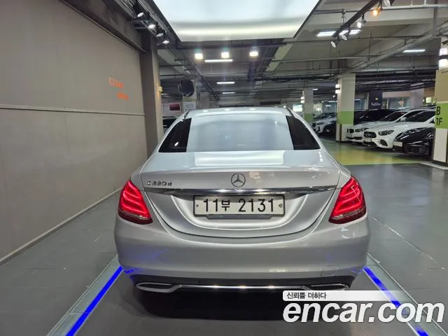 Mercedes-Benz C-Класс 2015 thumb 4