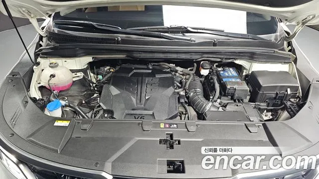 Kia Carnival 2022 thumb 5