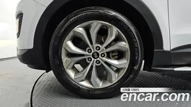 Hyundai Santa Fe 2015 thumb 5