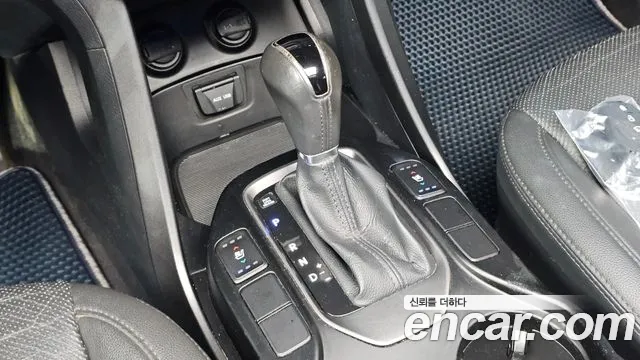 Hyundai Santa Fe 2015 thumb 9