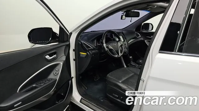 Hyundai Santa Fe 2015 thumb 10
