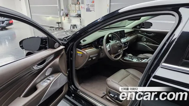 Kia K9 2018 thumb 10