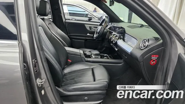 Mercedes-Benz GLB 2021 thumb 11