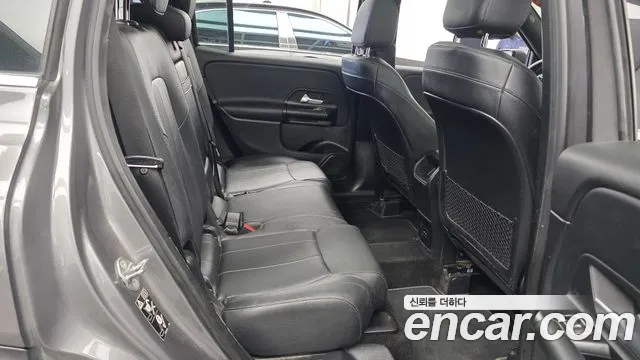 Mercedes-Benz GLB 2021 thumb 12