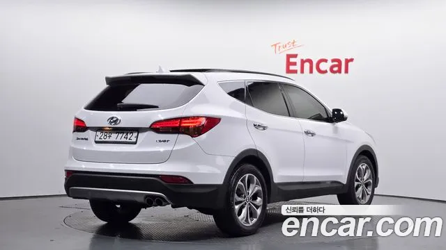 Hyundai Santa Fe 2014 thumb 2