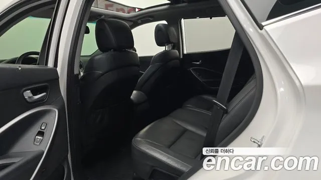 Hyundai Santa Fe 2014 thumb 11