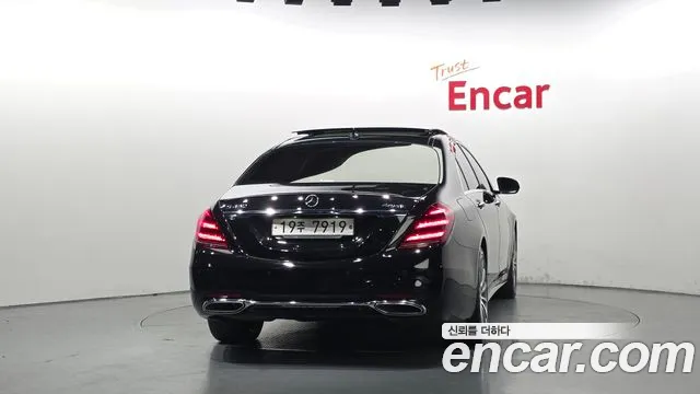 Mercedes-Benz S-Класс 2018 thumb 4