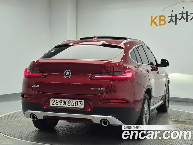BMW X4 2020 thumb 3