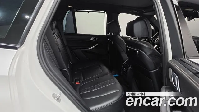 BMW X5 2023 thumb 11