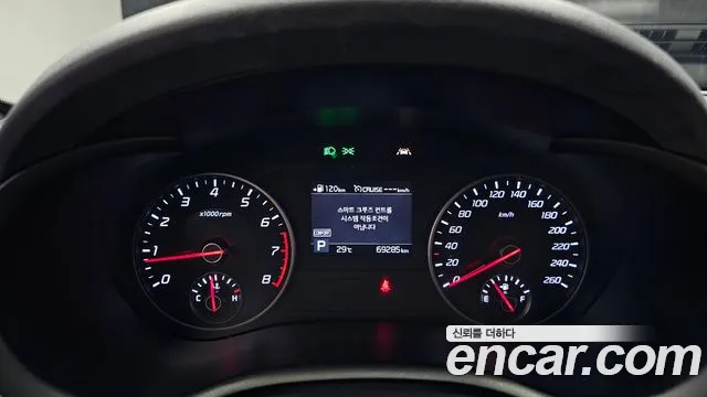 Kia Stinger 2019 thumb 8
