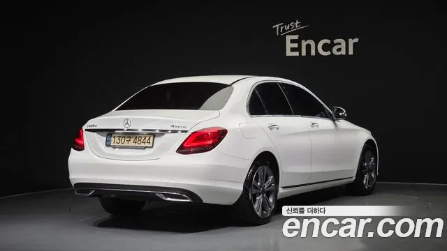 Mercedes-Benz C-Класс 2020 thumb 2
