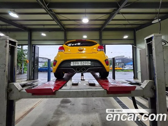 Hyundai Veloster 2012 thumb 2