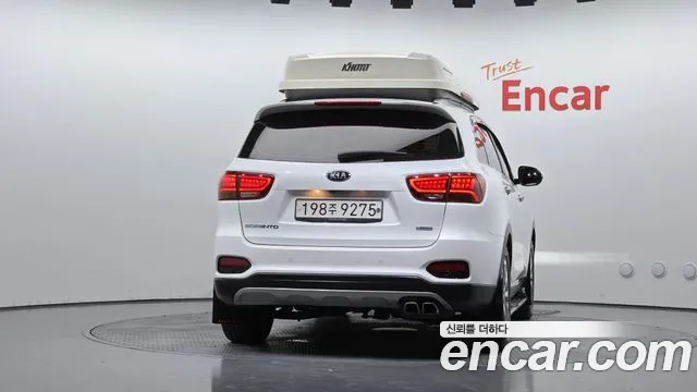 Kia Sorento 2018 thumb 4