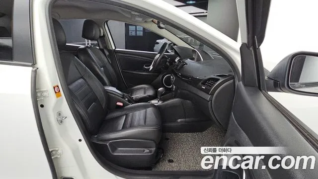 Renault-KoreaSamsung Fluence 2013 thumb 12