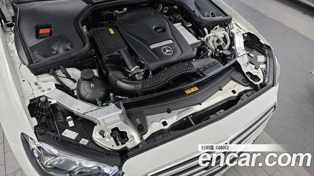 Mercedes-Benz E-Класс 2022 thumb 6