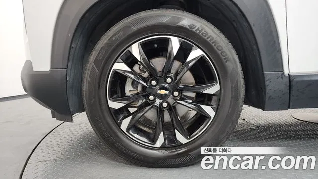 ChevroletGMDaewoo TrailBlazer 2022 thumb 5