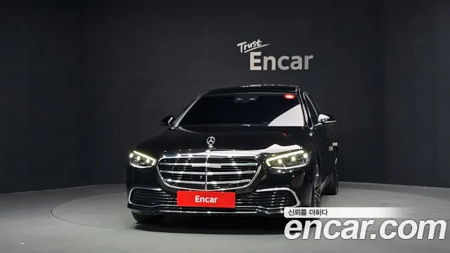 Mercedes-Benz S-Класс 2024 thumb 3
