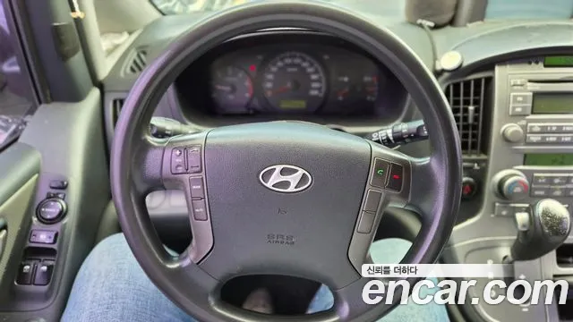 Hyundai Starex 2011 thumb 5