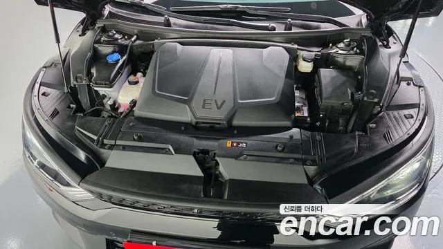 Kia EV6 2023 thumb 6