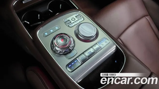Genesis G90 2024 thumb 9