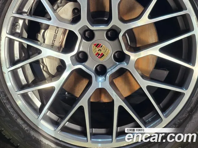 Porsche Macan 2014 thumb 6