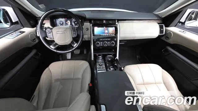 Land Rover Discovery 2018 thumb 7