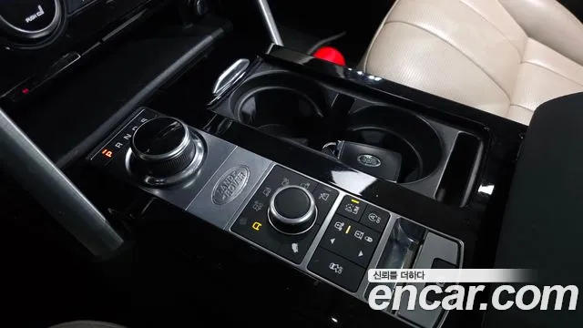 Land Rover Discovery 2018 thumb 9