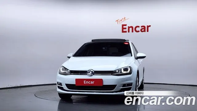 Volkswagen Golf Sportsvan 2015 thumb 3