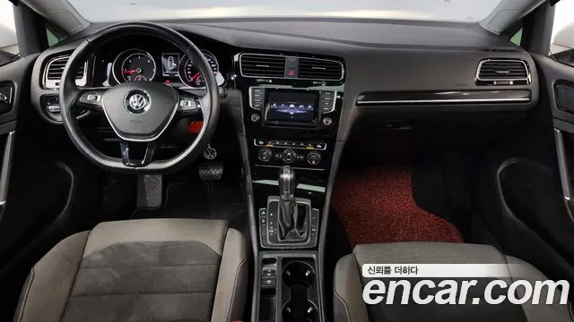 Volkswagen Golf Sportsvan 2015 thumb 7