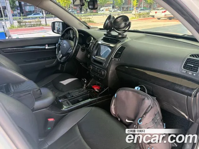 Kia Sorento 2012 thumb 10