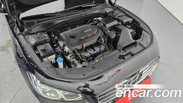 Hyundai Grandeur 2017 thumb 6