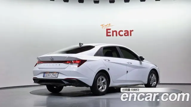 Hyundai Avante 2022 thumb 2