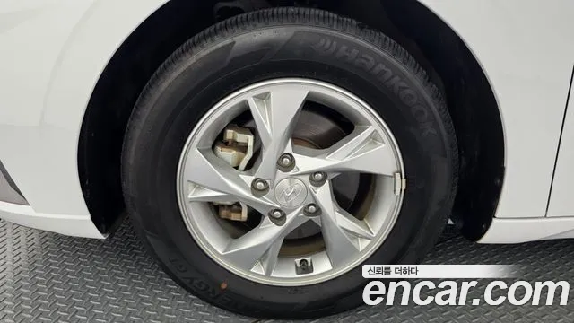 Hyundai Avante 2022 thumb 5