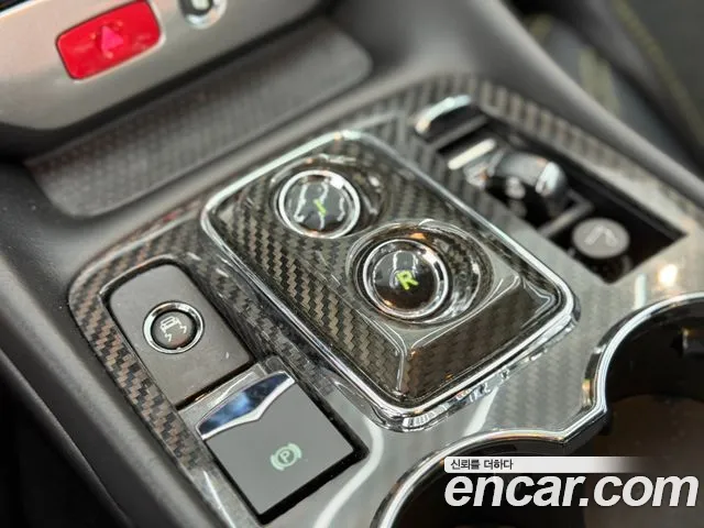 Maserati GranTurismo 2011 thumb 9