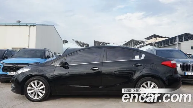 Kia K3 2014 thumb 9
