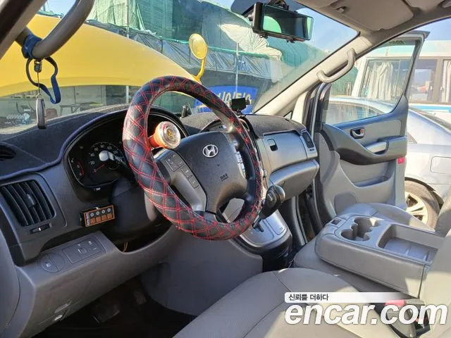 Hyundai Starex 2014 thumb 10