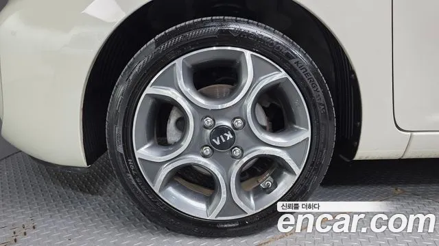 Kia Morning 2015 thumb 5
