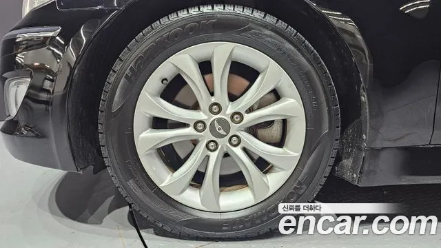 Hyundai Genesis 2012 thumb 5