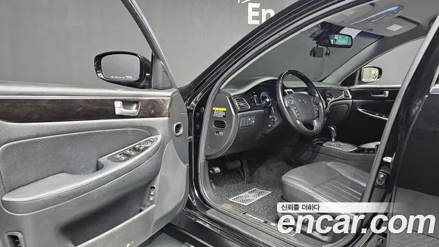 Hyundai Genesis 2012 thumb 10